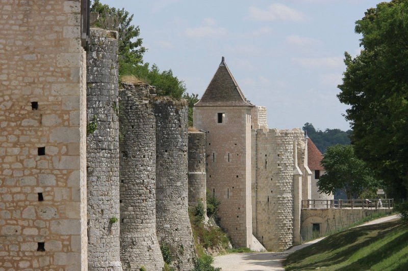 Remparts de la Porte St Jean